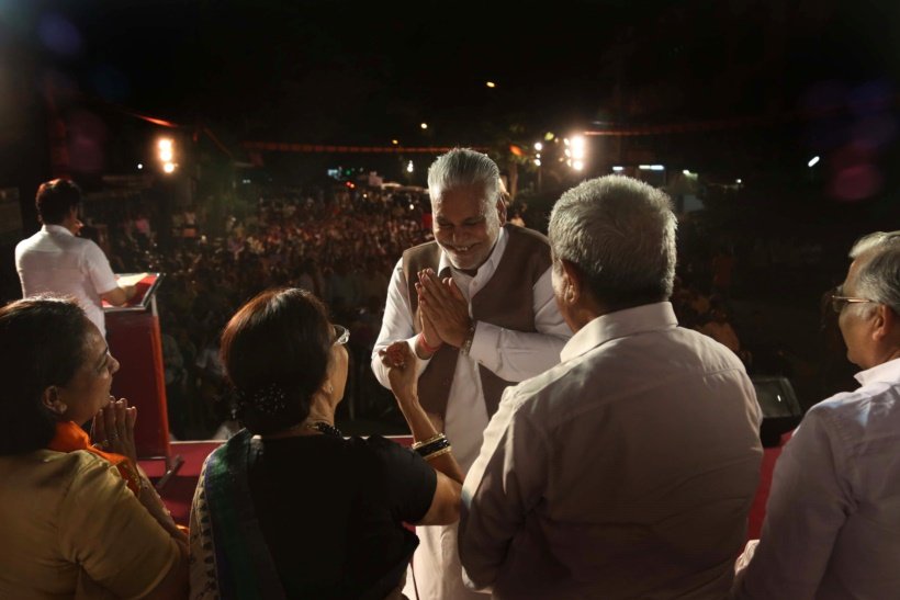 B M C election 2017, BMC election 2017 news, B M C election 2017 latest news, B M C election 2017 latest hindi news, Chief Minister Devendra Fadnavis, Chief Minister Devendra Fadnavis news , Chief Minister Devendra Fadnavis latest news, Devendra Fadnavis latest hindi news, bjp news, mumbai bmc election 2017, bmc election latest news,Chinchpokli , MNS Raj Thackeray, Raj Thackeray news, Raj Thackeray latest news, Diva in Mumbai bmc election news, Transgender candidate for BMC elections Priya Patil news,Transgender candidate for BMC elections Priya Patil latest news,Transgender candidate for BMC elections Priya Patil latest news in hindi, Priya Patil bmc election news, Manish Tewari, Manish Tewari latest news, Manish Tewari latest hindi news, Mumbai congress , Sanjay Nirupam, Sanjay Nirupam news, Sanjay Nirupam latest news,Rajiv Gandhi Bhavan, Sanjay Jha, Sanjay Jha news, Sanjay Jha latest news, Sanjay Jha latest news , Sanjay Jha latest hindi news, Popular marathi actor and Shiv Sena leader Aadesh Bandekar news, Aadesh Bandekar,Aadesh Bandekar news, Aadesh Bandekar hindi news, Aadesh Bandekar latgest hindi news,Chira Bazaar, Chira Bazaar mumbai, Supriya sule, Supriya sule news, Supriya sule hindi news, Supriya sule latest hindi news, Charkop Sahyadri Nagar, BJP leader Purushottam Rupala, Purushottam Rupala news, Purushottam Rupala news,Purushottam Rupala latest news, Dr Kamini Gogri, Dr Kamini Gogri news, Dr Kamini Gogri latest news, Dr Kamini Gogri latest hindi news, Narayan Rane news, Narayan Rane latest news, Narayan Rane latest hindi news,Vaishali Gangawane, Vaishali Gangawane latest news ,Vaishali Gangawane latest hindi news