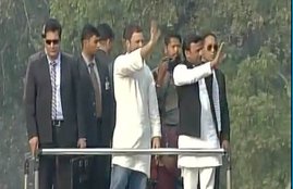 rahul gandhi, akhilesh yadav, rahul gandhi road show, akhilesh yadav road show, rahul akhilesh road show, samajwadi party, congress, SP congress road show, UP elections, uttar pradesh elections 2017, UP polls 2017