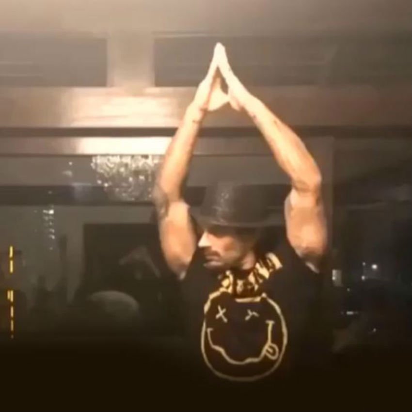 KARAN SINGH GROVER, KARAN SINGH GROVER LATEST NEWS, KARAN SINGH GROVER latest hindi news, KARAN SINGH GROVER pre birthday party news, KARAN SINGH GROVER news, bipasa basu news, bipasa basu latest news, bipasa basu latest news hindi, bipasa basu hosted pre birthday bash party latest news, karan singh birthday news, karan singh birthday party news