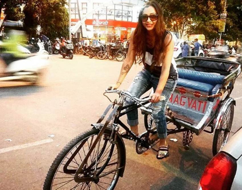 Tv Actress Shweta basu prasad, Shweta basu prasad, chandranandini promotions in jaipur, Makdi Acress Shweta basu prasad