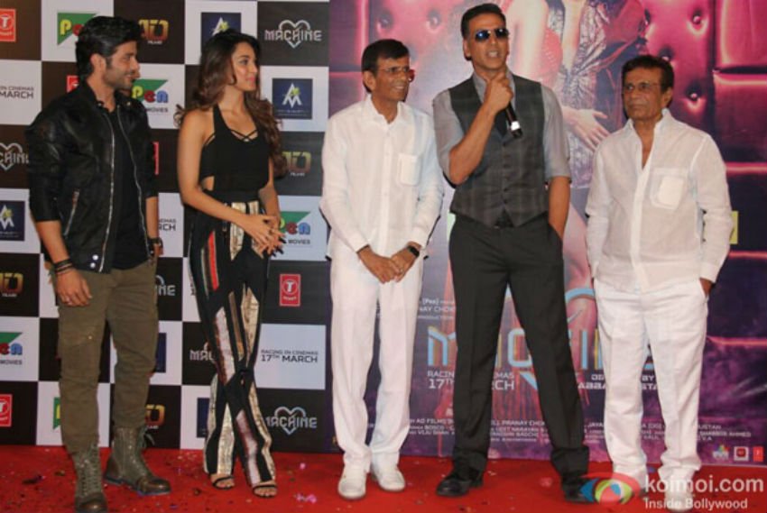 Akshay Kumar, Akshay Kumar news, Akshay Kumar latest news, twinkle khanna, raveena tandon, machine film, machine film latest news, abbas mustan, cheez badi, tu cheez badi hai mast mast, mohra movie, Kiara Advani, Khiladi , Mustafa Burmawalla, machine movie news
