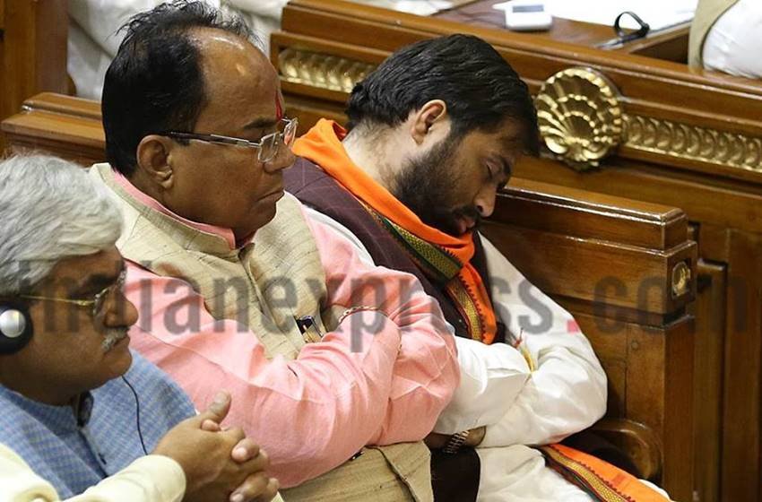 Yogi Adityanath First Speech, UP assembly, Yogi Adityanath's First Speech in UP assembly, Yogi Adityanath speech video, BJP MLAs Sleeping