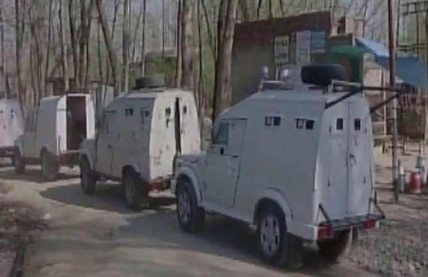pulwama, terrorists, killed, ambush, kashmir, jammu kashmir, pulwama encounter, latest news, jammu kashmir police, Terrorists killed in encounter, encounter in Pulwama, jansatta