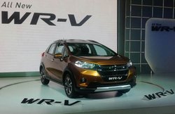 जबरदस्त फीचर्स से लैस है नई Honda WR-V, भारत में 7.75 लाख की शुरुआती कीमत पर हुई लान्च