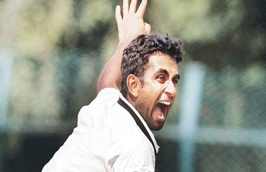 BCCI Contract, BCCI Doubled Yearly Package of Cricketers, BCCI Doubled Test Match Fee, BCCI Increases ODI and T20 Match Fee, Virat Kohli, Mahendra Singh Dhoni, Ravindra Jadeja Upgraded in Grade A, Shardul Thakur Gets BCCI Contract, Hardik Pandya, Rishabh Pant, Jasprit Bumrah, Jayant Yadav, Mandeep Singh, Yuzvendra Chahal, Karun Nair, Manish Pandey, Cricket News, New Indian Players Inducted in BCCI's Yearly Contract