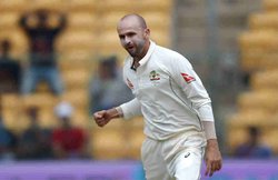 धर्मशाला टेस्ट: नाथन लॉयन के लगातार 4 झटकों से भारत बैकफुट पर, दूसरे दिन स्टंप के समय स्कोर 248/6