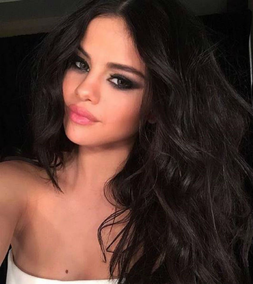 Selena Gomez, Liza Soberano, Nana Im Jin-ah, nana, Deepika Padukone, Pixie Lott, Amber Heard, priyanka chopra, Emilia Clarke, Pia Alonzo Wurtzbach, pia wurtzbach, Pia Romero, Adriana Lima, worlds most top 10 beautiful womens, beautiful queens