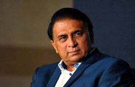 India vs Australia, Bangalore Test Match, Commentary Box, Michael Clark, Sunil Gavaskar, Brett Lee, Rahul Dravid, Sunil Gavaskar Trolls Michael Clark, Cricket News, Sports News