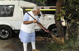 Narendra Modi, Swachhata Hi Seva, Swachhata Hi Seva Movement, Clean India Movement, PM Narendra Modi, Narendra Modi Writes Letter, Narendra Modi Urges, Narendra Modi Appeals, Promote Clean India, PM Letter To Celebrities, National News, Jansatta