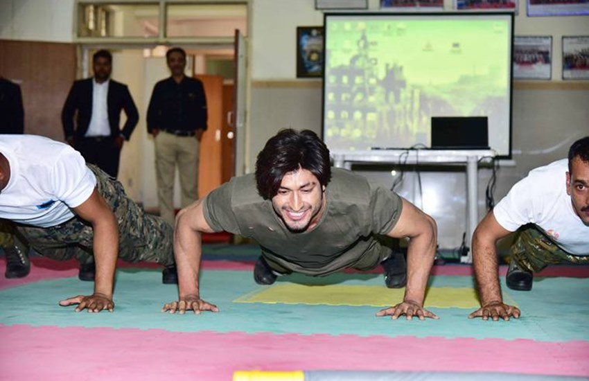 Commando, Commando 2 news, Commando 2 movie, Commando 2release date, Vidyut Jamwal, Vidyut Jamwal actor, Vidyut Jamwal news, Vidyut Jamwal commmando 2, commando 2 Vidyut Jamwal, Vidyut Jamwal films, adah sharma, esha gupta, entertainment news in hindi, bollywood news in hindi