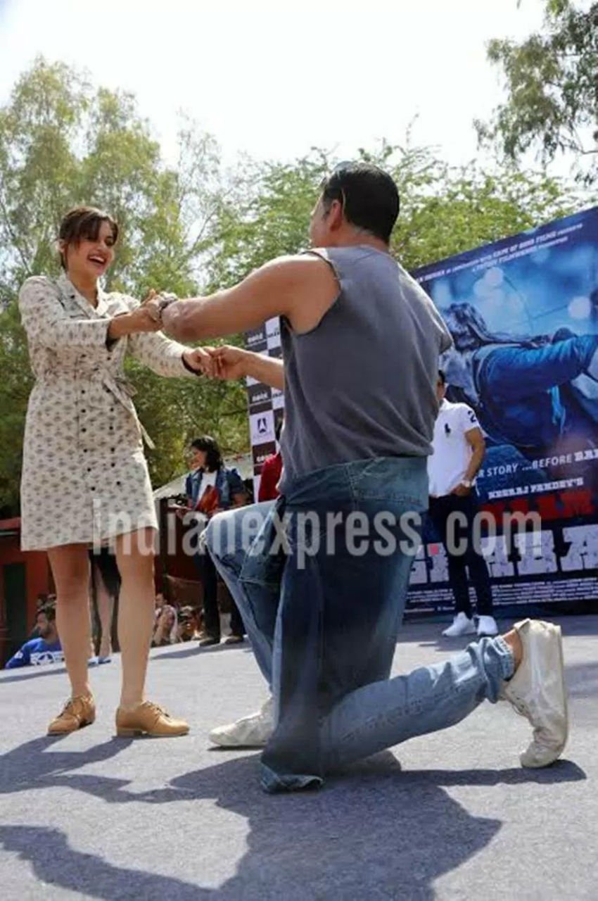 delhi university, Gargi College, akshay kumar, tapsee pannu, naam shabana, film, film promotion, event, bollywood, bollywood latest news, akshay kumar news, judwa2, varun dhawan , Jacqueline Fernandez