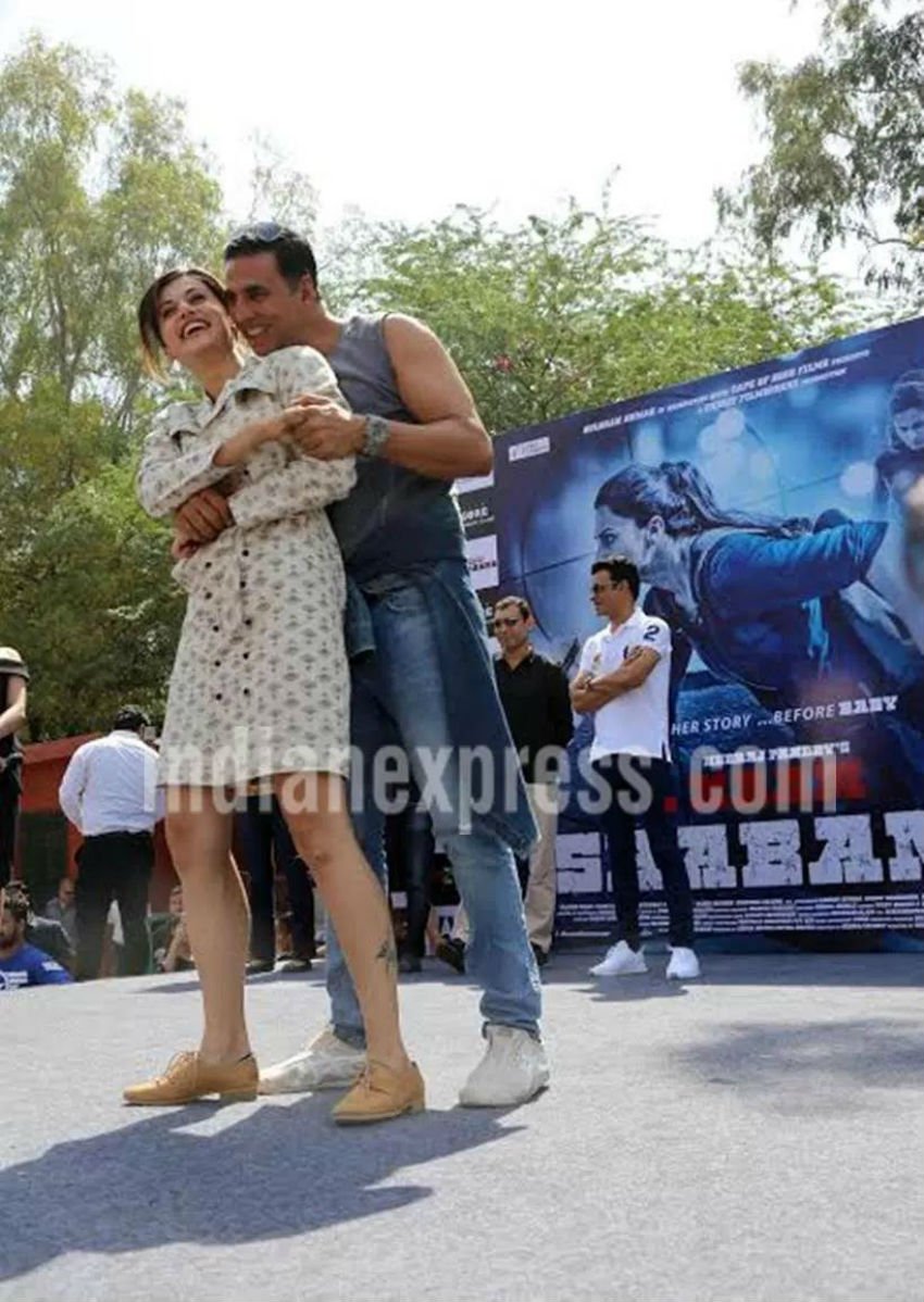 delhi university, Gargi College, akshay kumar, tapsee pannu, naam shabana, film, film promotion, event, bollywood, bollywood latest news, akshay kumar news, judwa2, varun dhawan , Jacqueline Fernandez