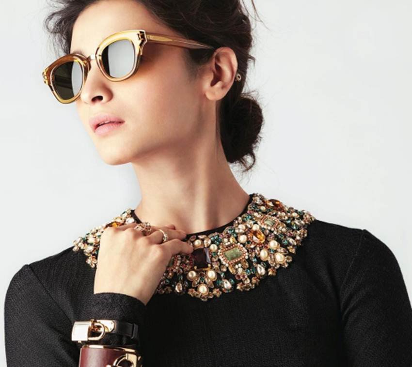 Sabyasachi, SpringCouture2017, AliaBhatt @aliaabhatt, Styled By Sabyasachi, bazaarindia, hermes, BazaarIndiaturns8 #HarpersBazaarIndia Hand Crafted In India, The World Of Sabyasachi, Photograph by Suresh Natarajan