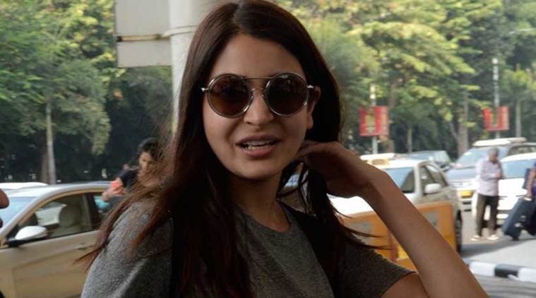 anushka sharma, anushka sharma sunglasses, anushka sharma fashion, anushka sharma accessory, anushka sharma polaroid, anushka sharma phillauri
