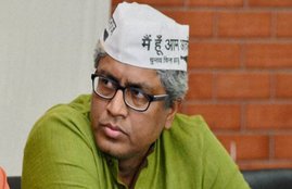 ashutosh‏, aap leader ashutosh‏, Tiranga yatra, uttar pradesh, Agra tiranga yatra, kasganj, rss, bjp, vhp, Bajrang dal, PM MODI, Narendra modi, CM Yogi, Yogi adityanth, hindi news, news in Hindi, Jansatta