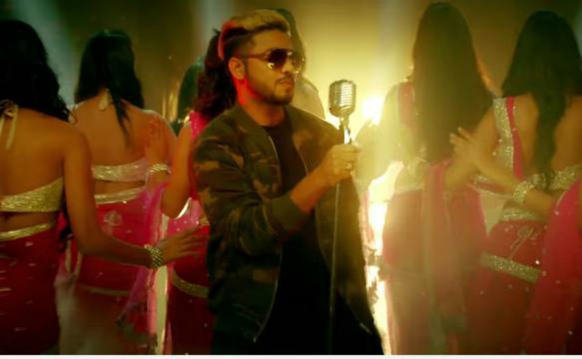 &tv, &tv show, comedy show, tv comedy show, raftaar, raftaar new song, new song, new video song, bhabhi ji song, bhabhi ji ghar par hain, bhabhi ji ghar par hain tv show, bhabhi ji ghar par hain song, new rap song, happu singh, angoori bhabhi, singer anmol,jansatta, jansatta news, jansatta hindi news, hindi news, latest news, latest hindi news