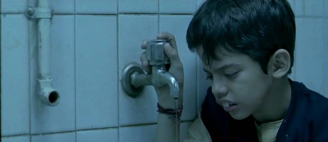 तारे जमीन पर फिल्म में दर्शील की एक्टिंग को काफी पसंद किया गया था। छोटी उम्र में जिस तरीके से उन्होंने यह रोल निभाया था वह सबके दिलों में बस गए।