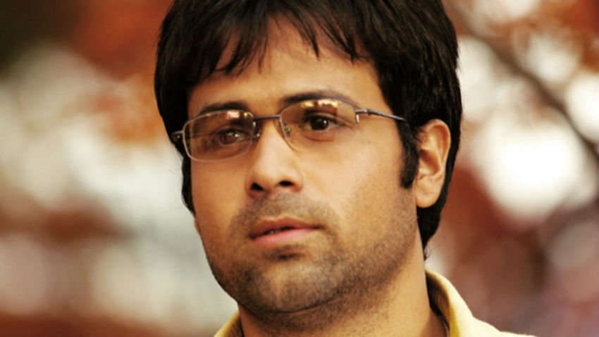 साल 2006 में फिल्म गैंगस्टर में निगेटिव रोल के कारण आईफ़ा में सर्वश्रेष्ठ निगेटिव अभिनेता की भूमिका के लिए नामांकित, फिल्मफेयर में सर्वश्रेष्ठ खलनायक के लिए नामांकित किये गये थे।