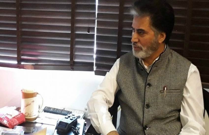 jammu and kashmir, farooq andrabi, attack on farooq andrabi, farooq andrabi attack, terror attack, jammu kashmir minister