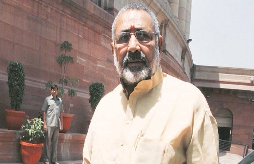 केंद्रीय मंत्री गिरिराज सिंह ने कांग्रेस पर साधा निशाना