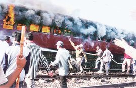 Gujrat 2002, riot, pogrom, Arun jaitely, M J akbar, Godhra, sabarmati express, state, Hindu muslim sikh, Narendra Modi, prime minister