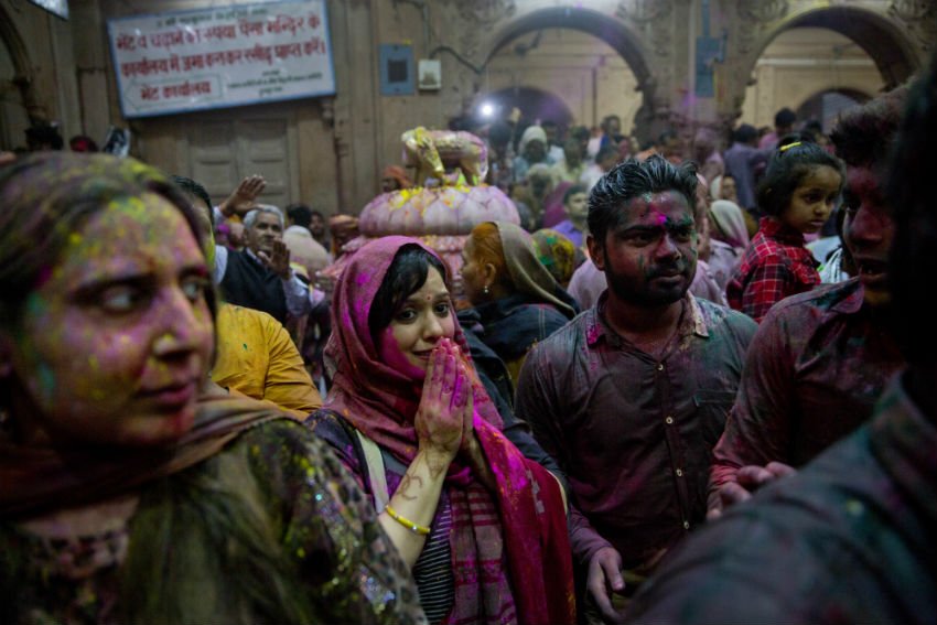 festival of colours, holi, mathura, Vrindavan, barsana, bihari ji, temple, famous temple, nitish kumar, varansi, patna, world women day, chief minister, bihar