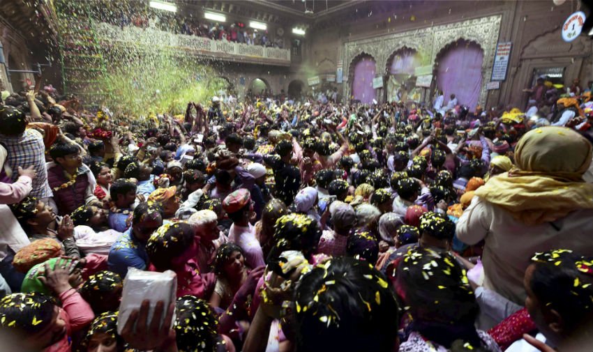 festival of colours, holi, mathura, Vrindavan, barsana, bihari ji, temple, famous temple, nitish kumar, varansi, patna, world women day, chief minister, bihar