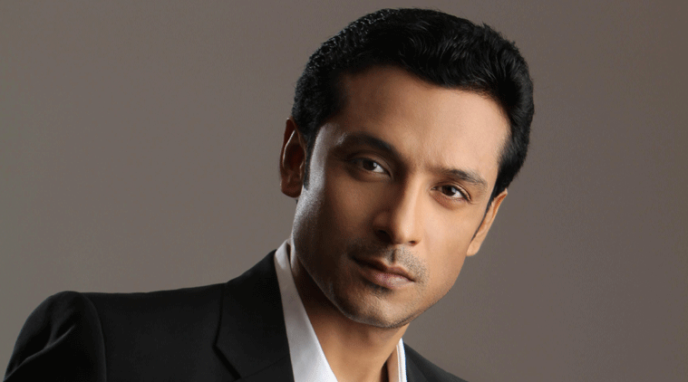 neil, neil nitin mukesh, congress, indra gandhi, gandhi, politics, 1975, 1975 emergency, emergency, madhur, madhur bhandarkar, tota roy, sanjay gandhi, jansatta, jansatta online, hindi news