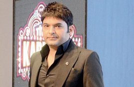 Kapil Sharma, Ajay Devgn, Emran Hashmi, Iliana Dcruiz, Isha Gupta, Kapil Sharma Show, Baadshaho Team, Baadshaho Movie Promotion