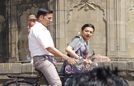 padman, padman box office collection, padman, padman collection, padman opening weekend box office collection, padman movie collection prediction, padman first weekend collection