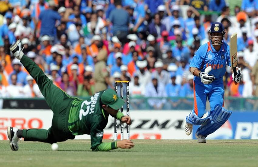 2011 विश्वकप में भारत बनाम पाकिस्तान के बीच मुकाबले में सचिन ने खेली थी तूफानी पारी।