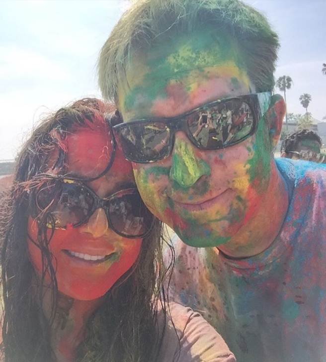 प्रीति जिंटा ने शेयर की होली की सेल्फी।