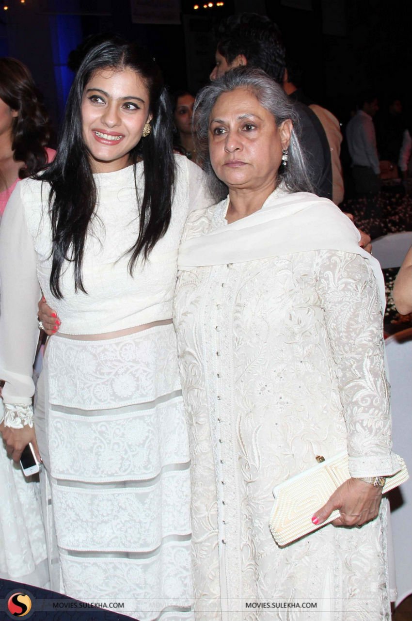 shahrukh, shahrukh khan, anushka, anushka sharma, kajol, jaya bachchan, sushmita sen, manish malhotra, shabana azmi, shree devi, shri devi, javed akhtar, ramp walk