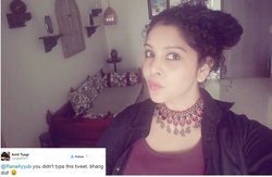 गुजरात दंगों पर किताब लिखने वाली पत्रकार राणा अयूब ने होली पर दी दिवाली की बधाई, यूजर्स बोले- आपने नहीं भांग ने किया ट्वीट