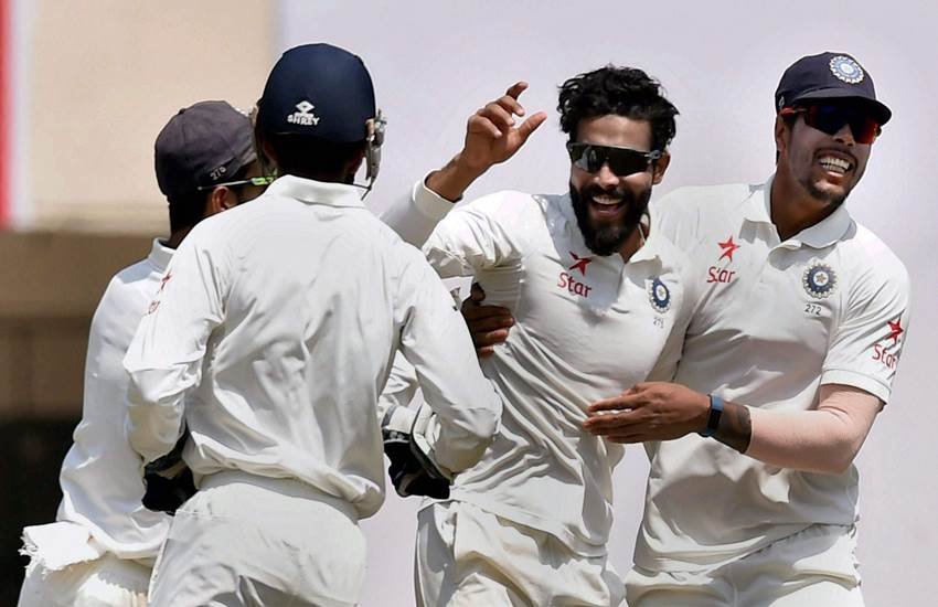 BCCI, BCCI contracts, ravindra jadeja, murali vijay, cheteshwar pujaraरवींद्र जडेजा, चेतेश्‍वर पुजारा, मुरली विजय, बीसीसीआई, बीसीसीआई सालाना कॉन्‍ट्रेक्‍ट, ravindra jadeja BCCI contracts, ravindra jadeja grade A contract, virat kohli annual fees, ms dhoni, board of control for cricket in india, india cricket, indian cricket team
