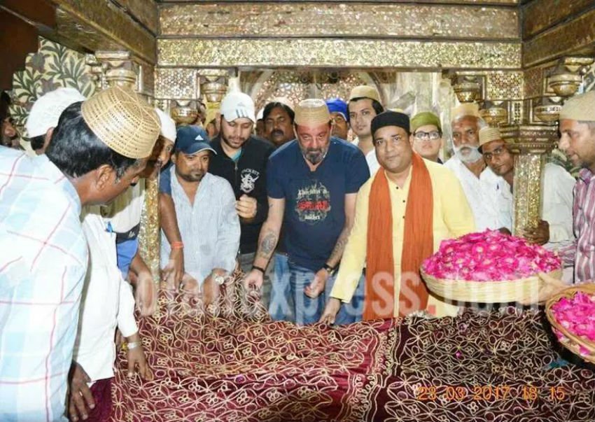 Bollywood, Munna Bhai, actor, Sanjay Dutt, Fatehpur Sikri, bollywood, bollywood news, bollywood news, sanjay dutta latest news, agra, taj, taj fort, bhoomi movie, sanjay dutta biopic, rajkumar hirani