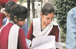 केंद्रीय विद्यालयों और सीबीएसई स्कूलों में 10वीं तक हिन्दी हो सकती है अनिवार्य