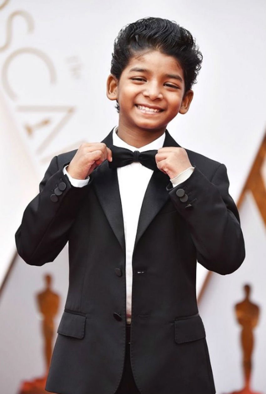 Indian Actor Sunny Pawar, Indian Actor Sunny Pawar news, Indian Actor Sunny Pawar latest news, Sunny Pawar latest news, dev patel news, dev patel latest news, dev patel latest hindi news, dev patel latest movie news, lion movie, lion movie news, oscar awards, london , sunny pawar back to home, Barack Obama news, sunny pawar with barak obama news, 89th Academy Awards, mumbai news, uddhav thackeray news, shiv sena, shiv sena chief, dwayne johnson, priyanka bose, nicol kidman, hollywood, bollywood, wwe superstars