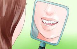 ऐसे हटाएं सिगरेट और गुटखे से दांतों पर पड़े पीले निशान!