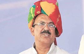 Akbar, Maharana pratap, Rajasthan education minister Vasudev Devnani, Mughal emperor, education, saffronisation
