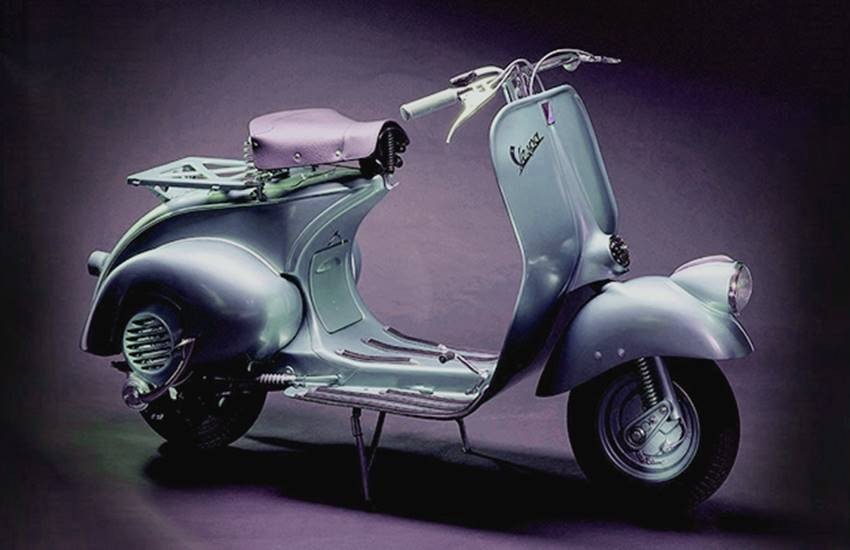 स्कूटर को 1946 में हाथ से बनाया गया था और अभी भी चालू हालत में है। (Image Source: vespa.in)