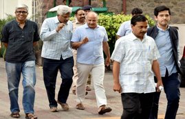 Shunglu Committee, Arvind Kejriwal, Chief Minister Arvind Kejriwal, BJP, Congress, AAP, Ajay Maken, LG Najeeb jung, Ashutosh, Delhi news, Hindi news, Latest news, Jansatta