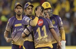 KKR vs RCB: केकेआर के गेंदबाजों की आंधी में उड़ी रॉयल चैलेंजर्स बैंगलोर, 82 रन से मिली करारी शिकस्त