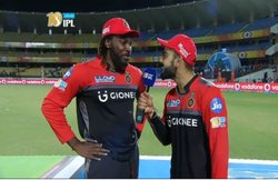 VIDEO : टीवी एंकर बन विराट कोहली लेने लगे इंटरव्यू, जानिए क्या दिया क्रिस गेल ने जवाब …