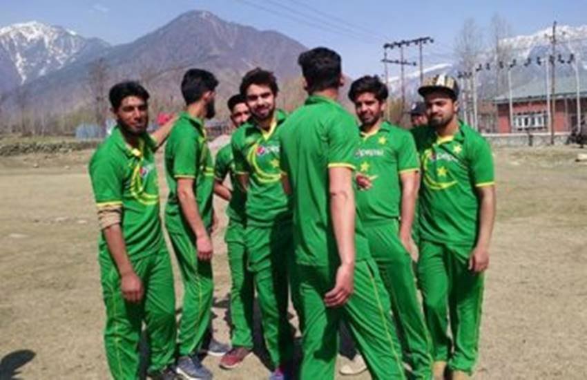 Jammu and Kashmir, Baba Darya Ud Din Cricket Club, Baba Darya Ud Din team, Pakistan Cricket Team Jersey, Kashmiri Youth Wears Pakistani Cricket Team Jersey, Ganderbal District, Chenani-Nashri Tunnel, PM Narendra Modi Inaugurates Chenani-Nashri Tunnel, Cricket News, Sports News