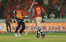 IPL 2017: मनन वोहरा की शानदार पारी पर भारी पड़ा भुवनेश्वर कुमार का पंजा, पंजाब को मिली 5 रन से हार