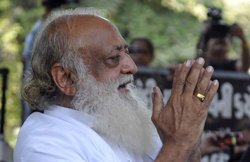 योगी आदित्य नाथ और अमित शाह के बीच मंत्रणा: आसाराम बन सकते हैं महिला एवं बाल कल्याण मंत्री, स्वामी ओम बिदके