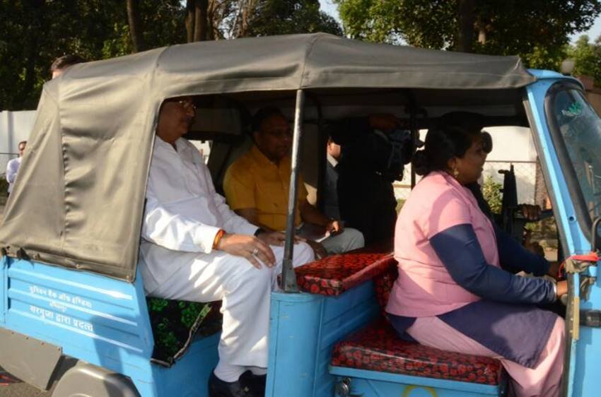 Chhattisgarh Chief Minister Raman Singh, Raman Singh, maintenance man"