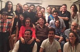 kapoor family, babita kapoor birthday bash, kareena kapoor, kareena kapoor khan, karisma kapoor, saif ali khan, rishi kapoor, randhir kapoor, sashi kapoor, kareena kapoor saif ali khan, saif ali khan kareena kapoor, kapoor family pic, saif kareena, kareena saif, karisma kareena, kareena karisma, saif ali khan pics, kapoor family photo,