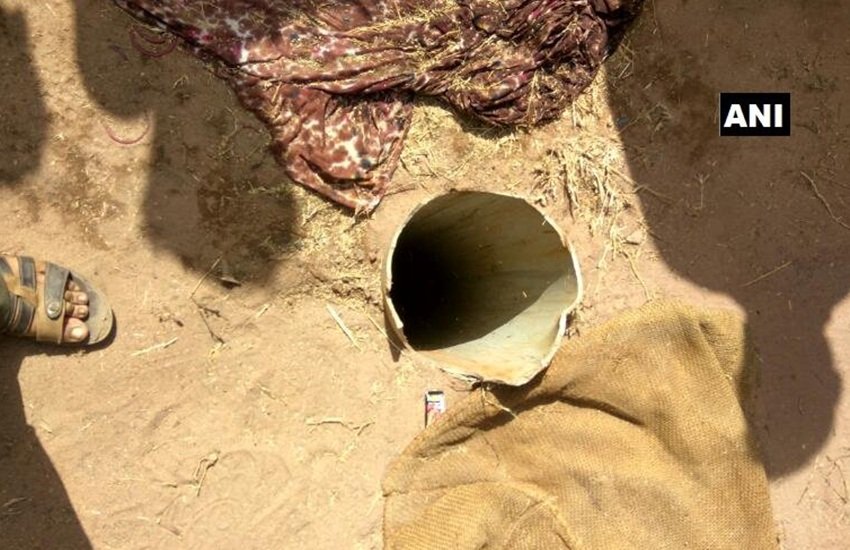 गुजरात: 500 फीट गहरे बोरवेल में गिरे 4 साल के बच्‍चे को नहीं बचा सका प्रशासन